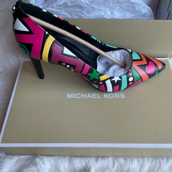 Michael Kors Vibrant Multicolor Heels BRAND NEW - Picture 1 of 6
